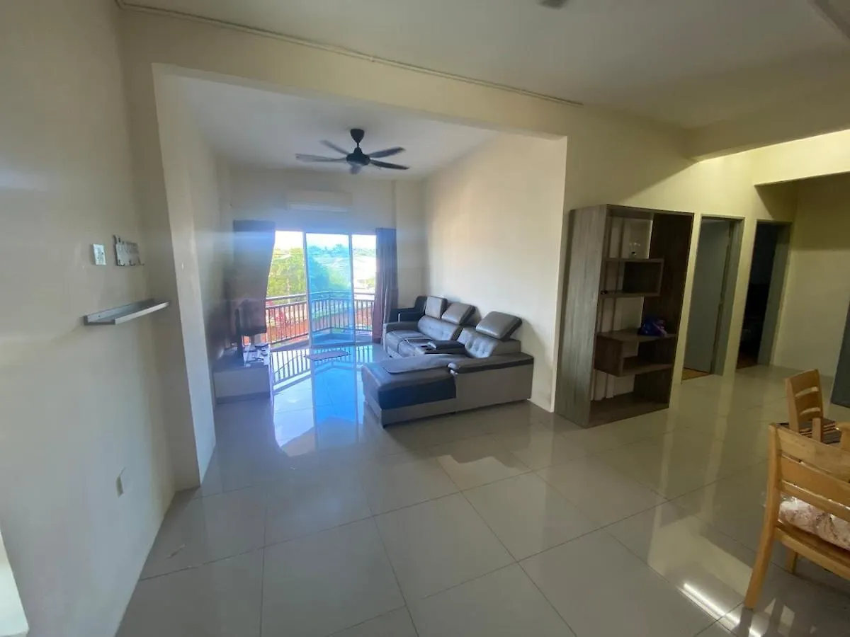 Bright Apartment In Klebang Ipoh 0*,  Malásia