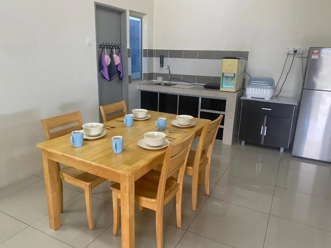 Bright Apartment In Klebang Ipoh